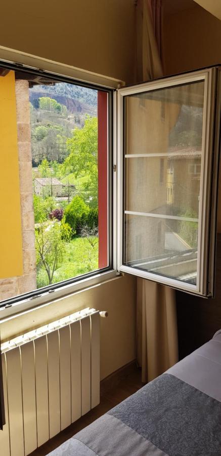 Hotel Naranjo De Bulnes 아레나스데카브랄레스 외부 사진