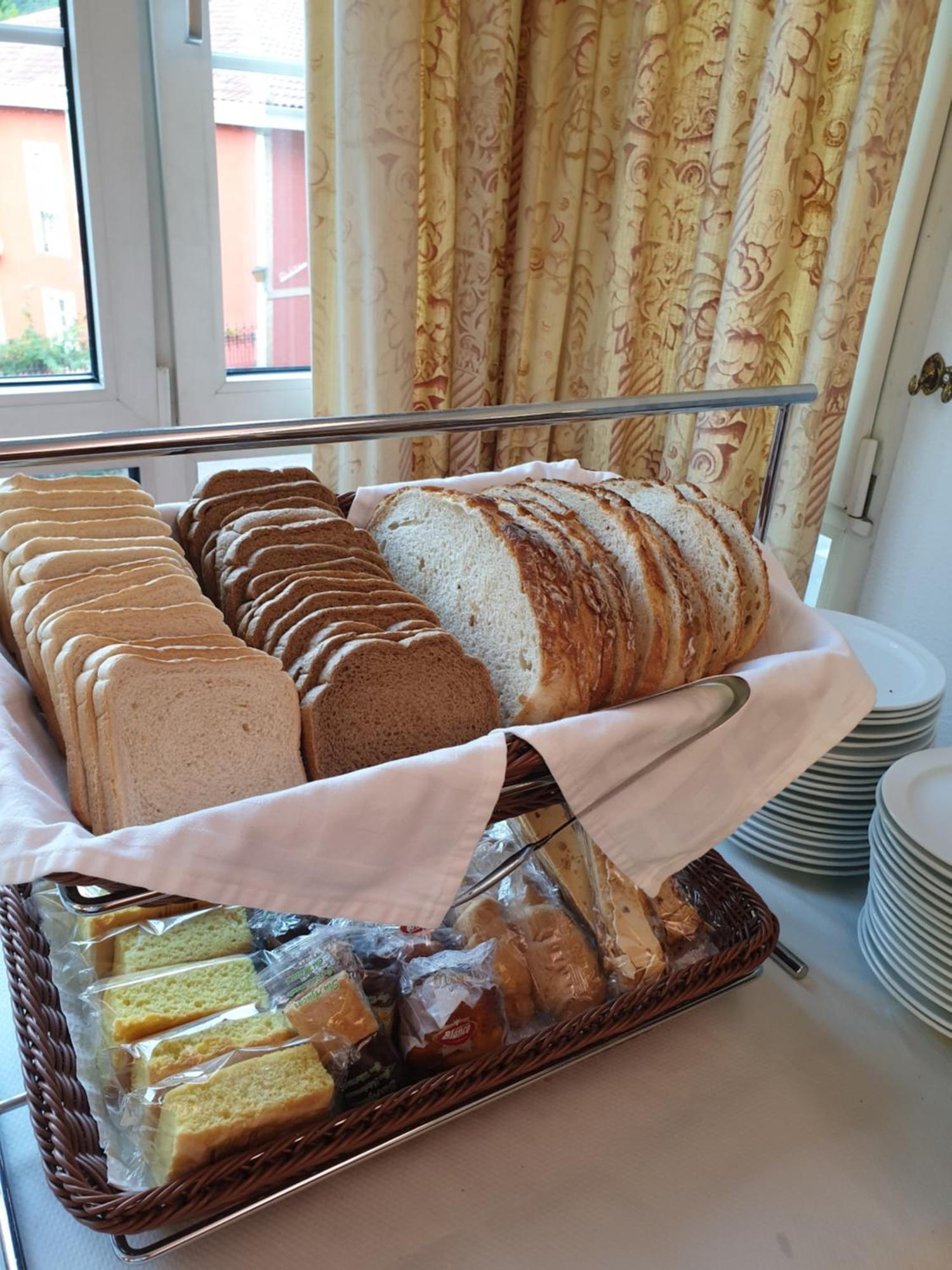 Hotel Naranjo De Bulnes 아레나스데카브랄레스 외부 사진