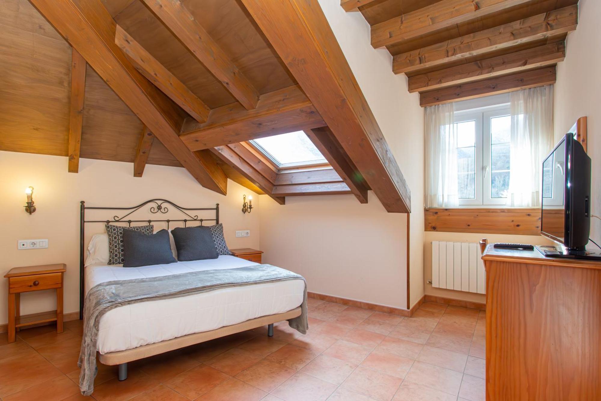 Hotel Naranjo De Bulnes 아레나스데카브랄레스 외부 사진
